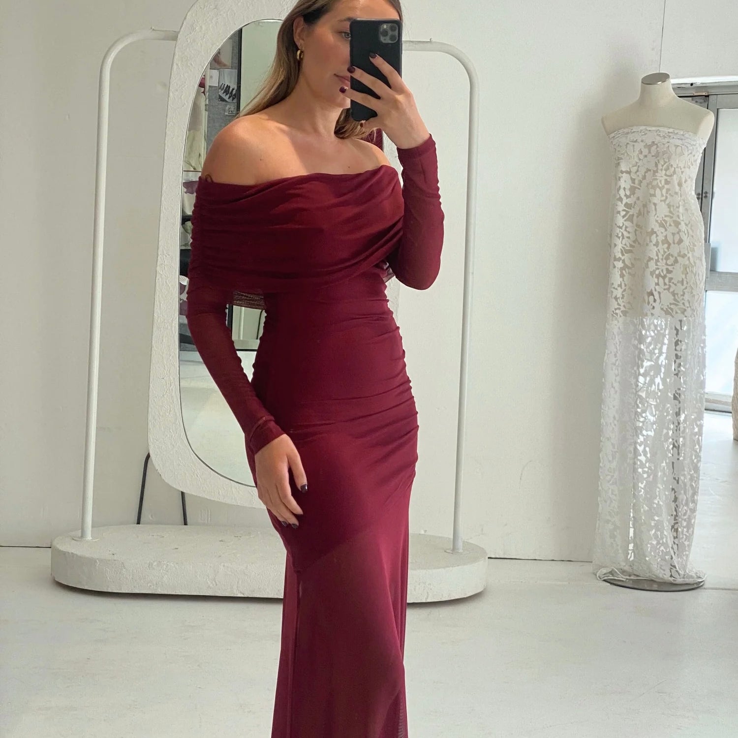 By Nicola Belle Maxi Rent with Iz