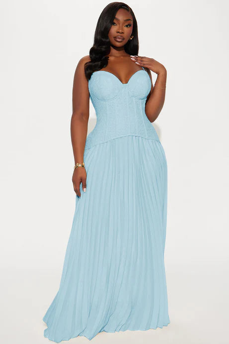 Fashion Nova Daniella Lace Maxi Dress