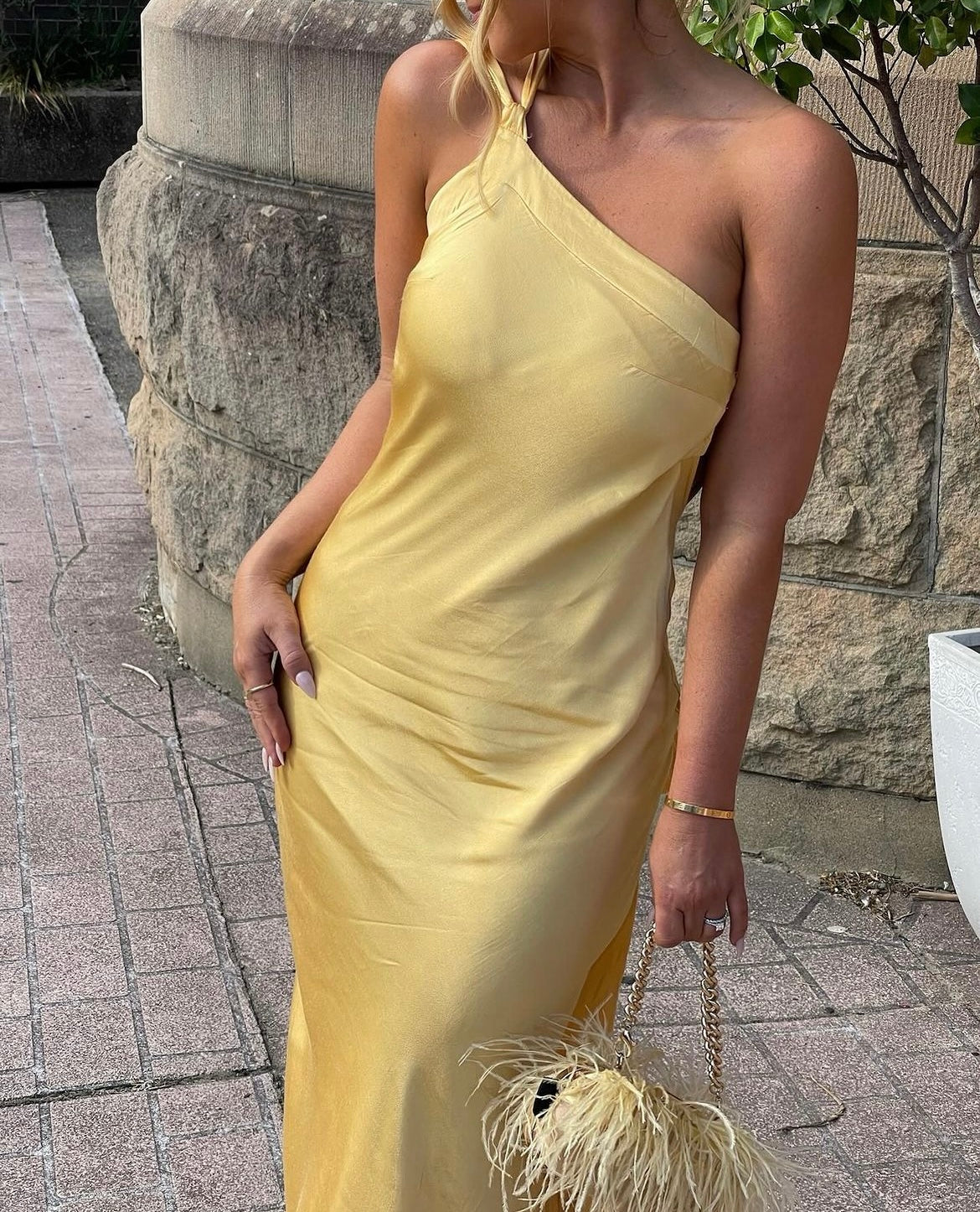 Arcina Ori Monique Gown - Yellow | Rent with Iz