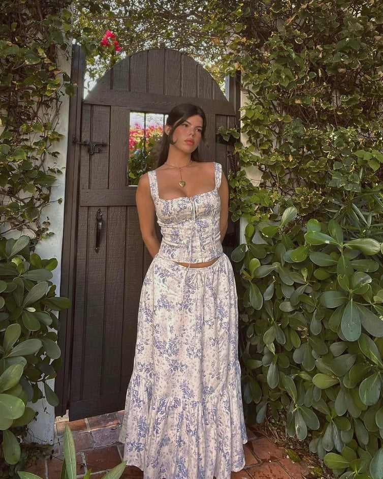 House of CB Felizia Dress – Rent with Iz